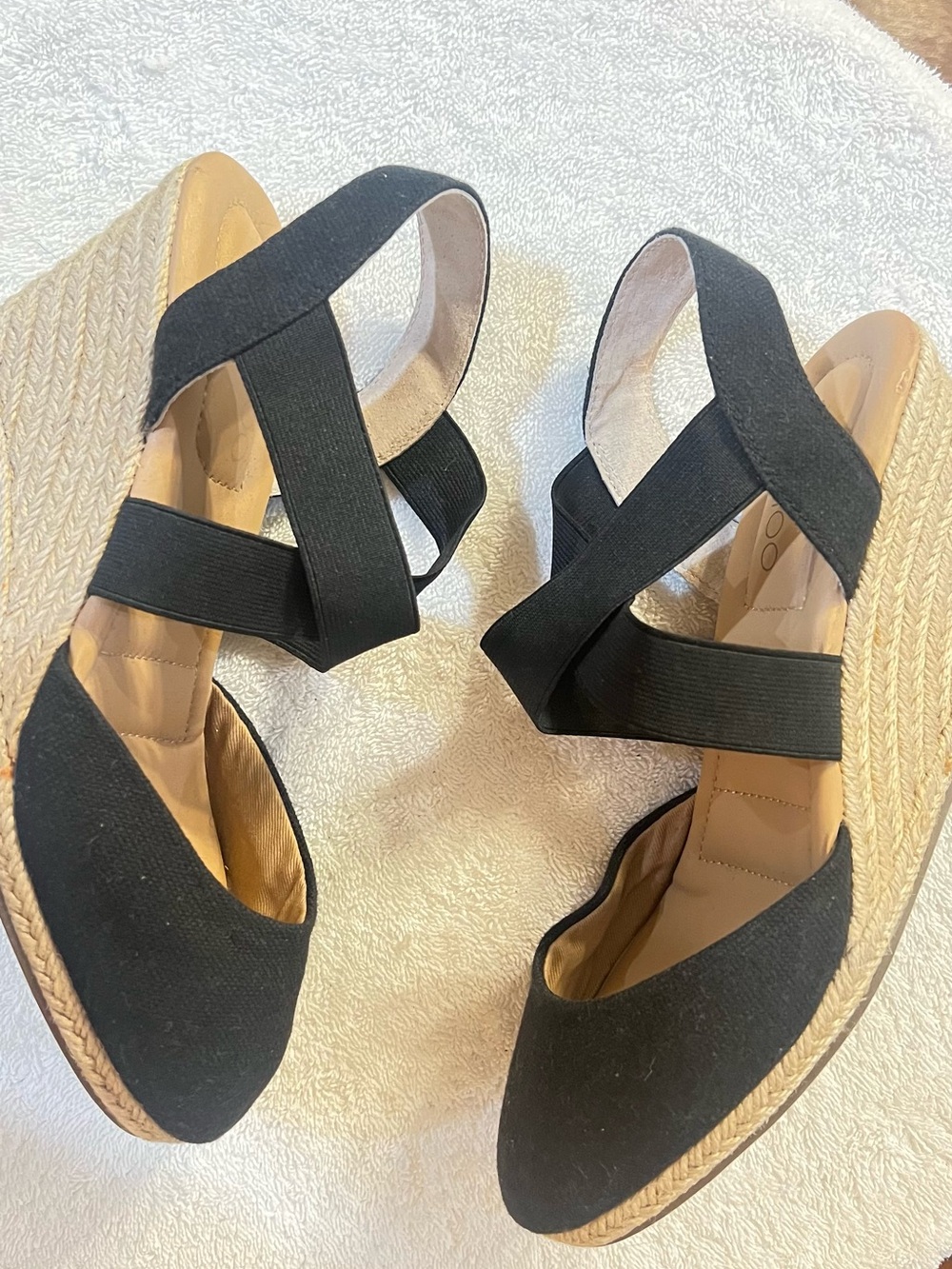 me too Black Elastic Strap Wedge Espadrilles